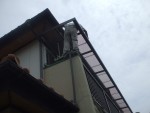 震災で瓦が落下・・・ベランダの屋根修理