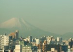 「富士山が遠くに見える季節」