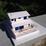 南林間の太陽熱利用ガス温水システムの家の模型が完成しました