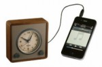 TUMIのアナログ置き時計 MP3音楽プレーヤー