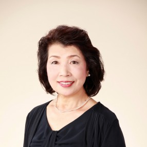 塚田 依子